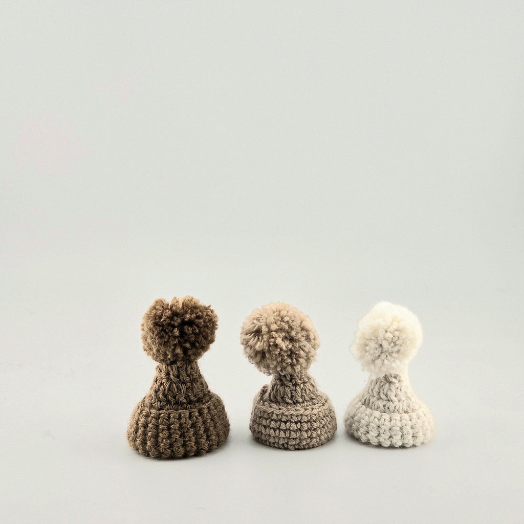 Pom-Pom Hat for Alpacadorable Ornament